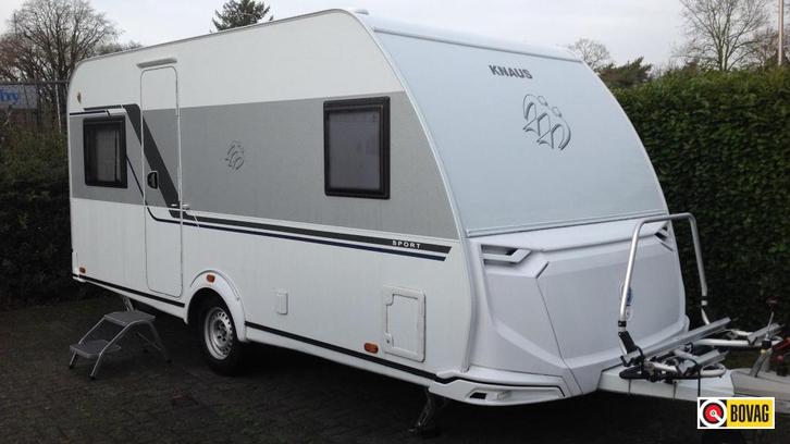 Knaus Sport 450 FU, Caravans en Kamperen, Caravans, tot en met 4, Rondzit, Knaus, Frans bed, Overige typen, 4 tot 5 meter, Fietsenrek