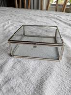 Mooie vitrine box van glas, showcase, Ophalen of Verzenden