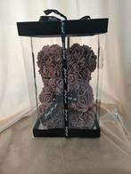 Rozenbeertje gemaakt van bruine foam roosjes

24 cm

N, Ophalen of Verzenden, Nieuw, Stoffen beer, Overige merken