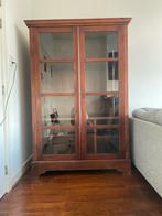 Massief houten oude kast, Huis en Inrichting, Kasten | Vitrinekasten, Ophalen, 100 tot 150 cm, Glas, 150 tot 200 cm