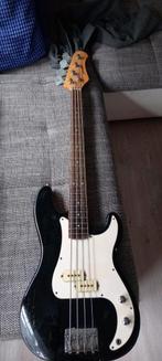 Stagg Basgitaar - Zwart met Witte Slagplaat, Ophalen of Verzenden, Gebruikt, Elektrisch, 6-snarig