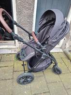 Zwarte babywagen met bruine accenten, Ophalen of Verzenden