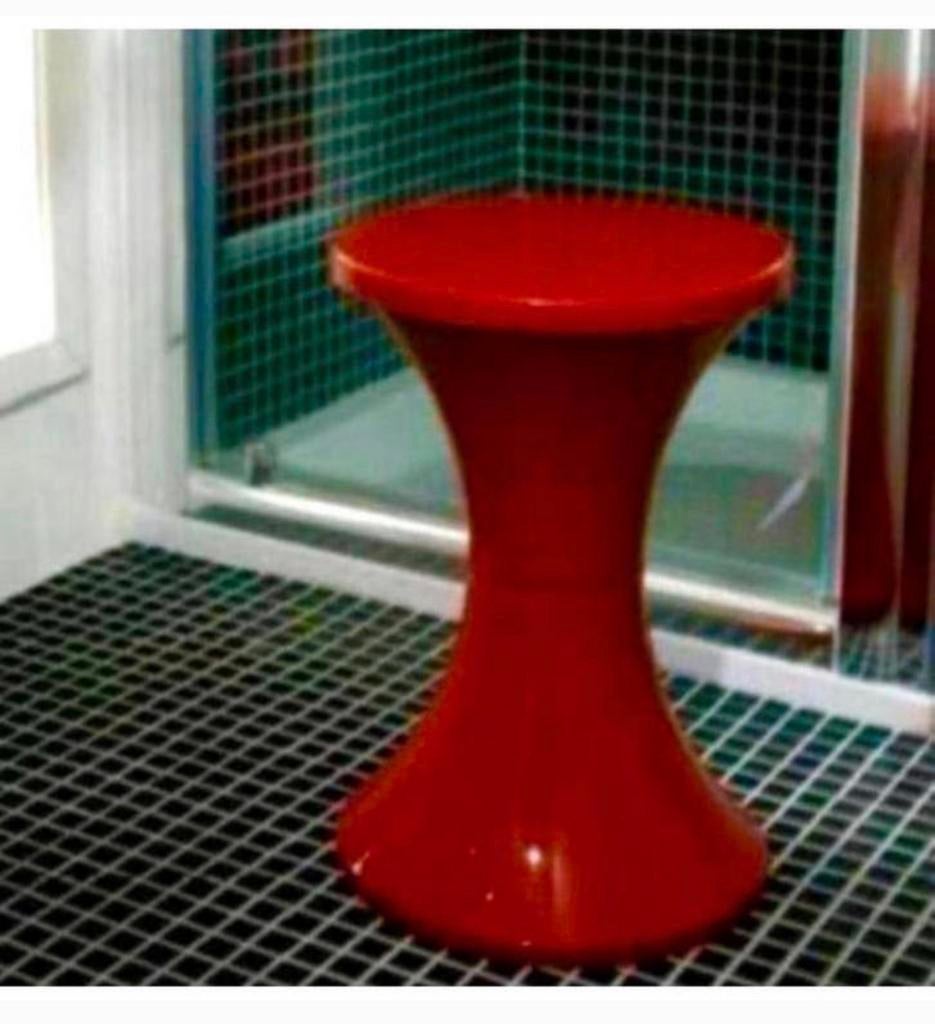 Design klassiek kruk Tam Tam krukje jaren 1970 plastic retro, Huis en Inrichting, Krukjes, Kunststof, Ophalen of Verzenden, Zo goed als nieuw