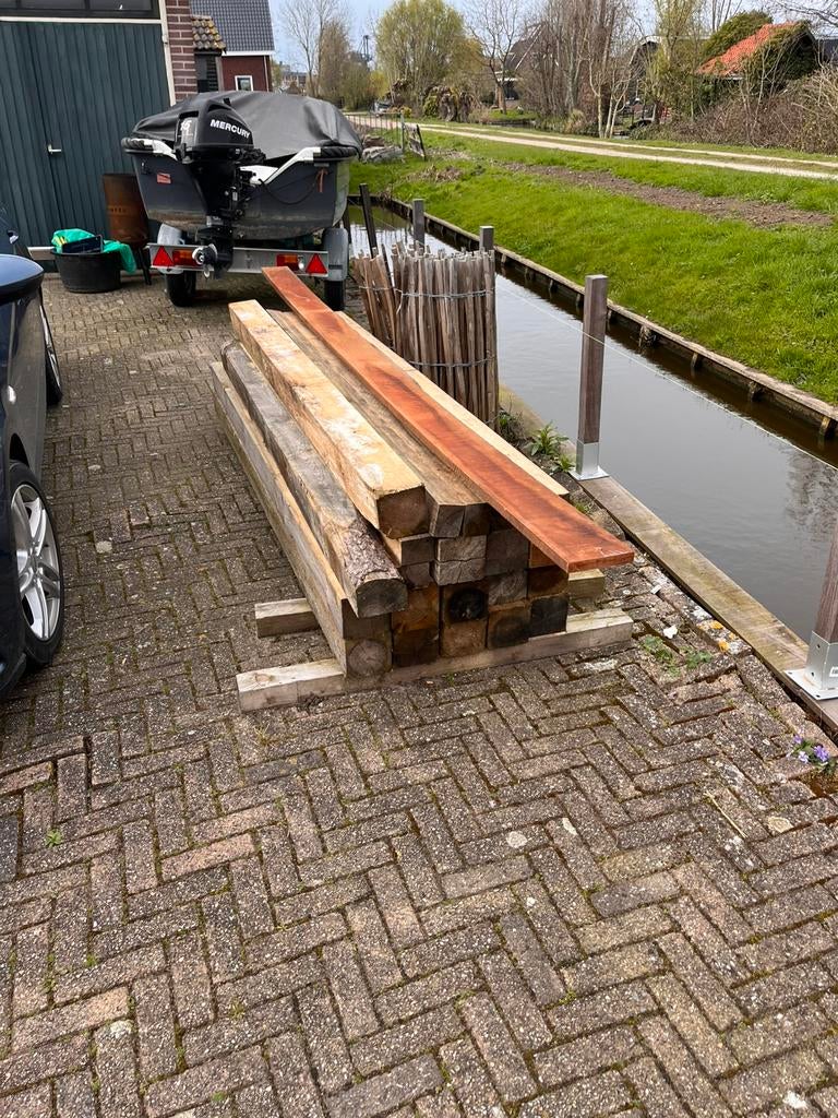 Houten balken, Tuin en Terras, Palen, Balken en Planken, Gebruikt, Palen, 180 tot 250 cm, Ophalen