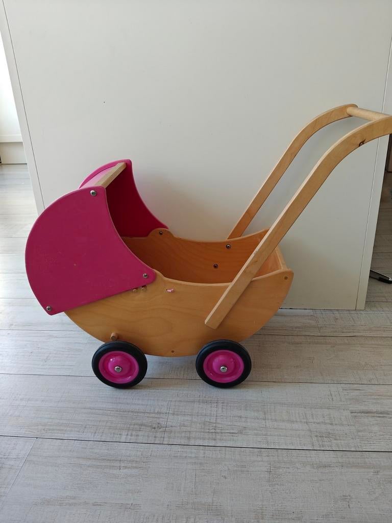 Houten poppenwagen van Dijk toys, Ophalen