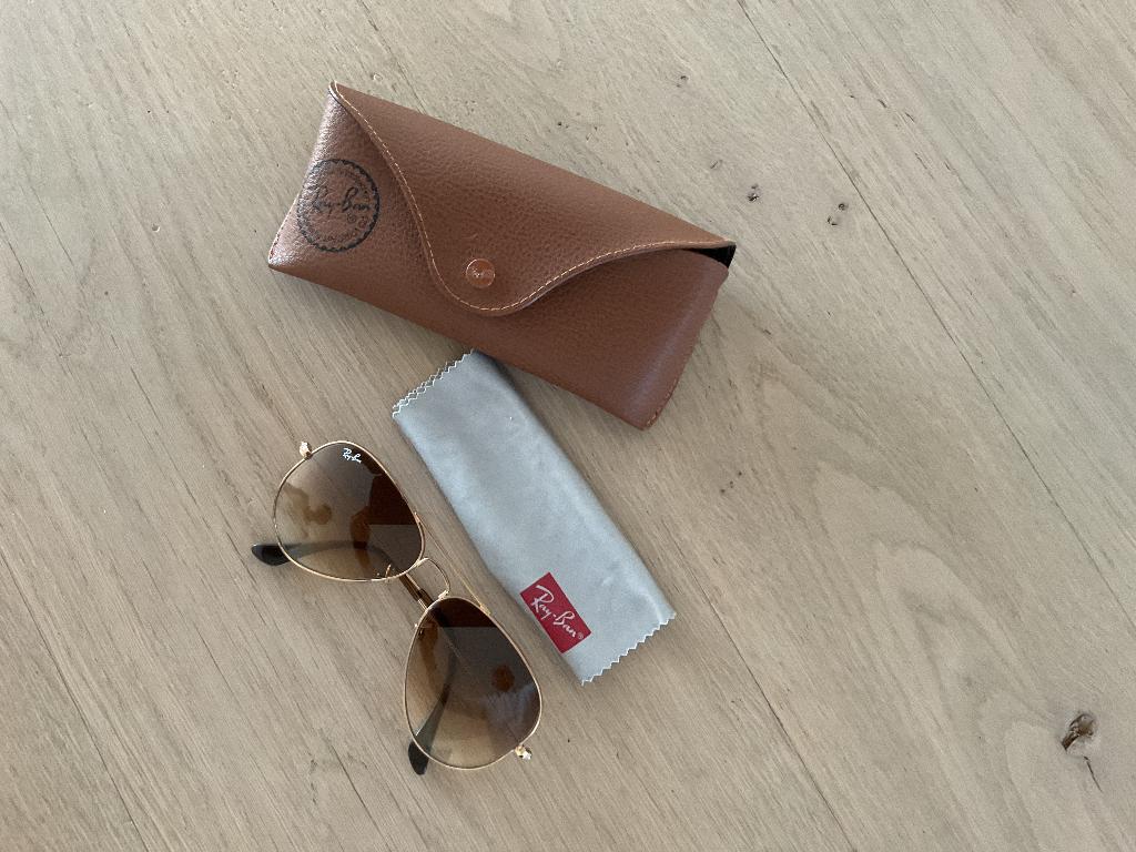 Ray-Ban zonnebril, Zonnebril, Overige kleuren, Ophalen of Verzenden, Zo goed als nieuw