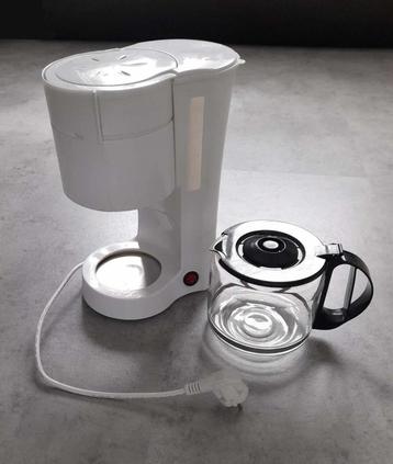 12 kopjes KOFFIEZETAPPARAAT van Home Essentials beschikbaar voor biedingen