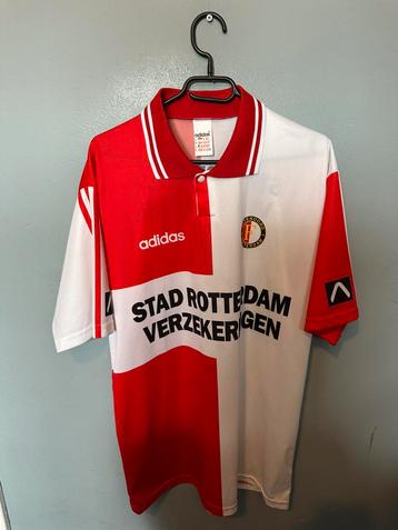 Origineel oud Feyenoord voetbal shirt uit 1994/96 beschikbaar voor biedingen