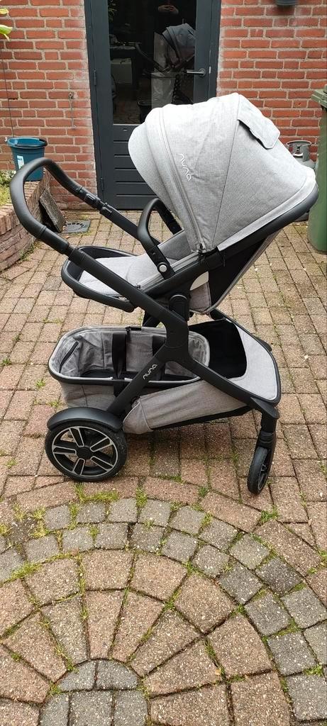 Nuna Demi Grow Duowagen 0 Mnd Frost, Kinderen en Baby's, Kinderwagens en Combinaties, Gebruikt, Overige merken, Duowagen, Met reiswieg