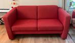 Stoffen rode tweezits bank, modern/retro, direct op te halen, Huis en Inrichting, Ophalen, 150 tot 200 cm, Strakke, modern, retro-uitstraling