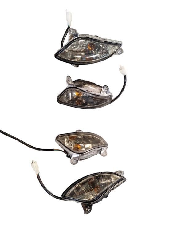 Knipperlicht origineel AGM VX50 set, Fietsen en Brommers, Brommeronderdelen | Scooters, AGM, Gebruikt, Ophalen of Verzenden