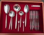 Verzilverde 6-pers. bestekcassette Sola 250 Perle Royale, Antiek en Kunst, Antiek | Bestek, Ophalen of Verzenden