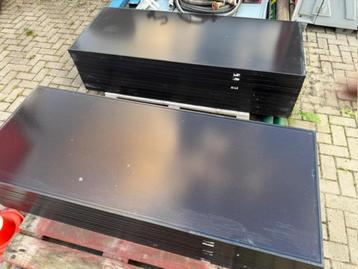 22x Zonnepanelen + omvormer + montagemateriaal beschikbaar voor biedingen