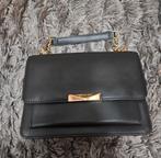 Michael kors tas jade zwart, Sieraden, Tassen en Uiterlijk, Tassen | Damestassen, Ophalen of Verzenden, Zo goed als nieuw, Zwart