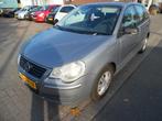 Volkswagen Polo apk 10.26 1.4-16V Trendline airco, Voorwielaandrijving, Gebruikt, 4 cilinders, Airbags