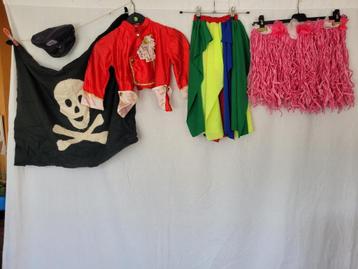 Partijtje met kinderverkleedkleding 16 delig beschikbaar voor biedingen