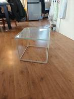 Isocele grafische bijzettafel, Huis en Inrichting, Overige materialen, Minder dan 55 cm, Vierkant, Zo goed als nieuw