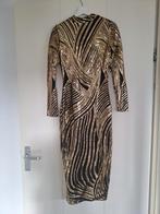 Elegante gouden pailletten jurk - Maat M, Kleding | Dames, Jurken, Maat 38/40 (M), Zwart, Ophalen of Verzenden, Knielengte