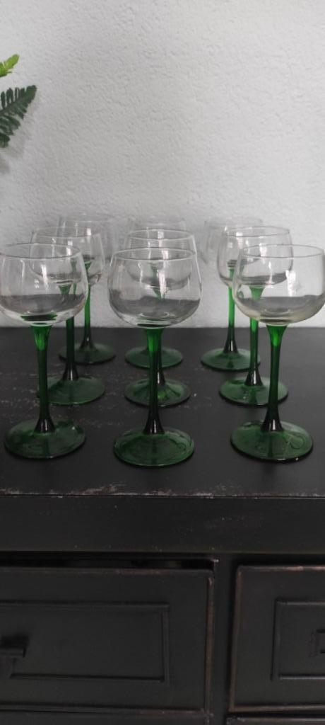 Vintage wijnglazen Frans 9x, Huis en Inrichting, Keuken | Servies, Gebruikt, Glas of Glazen, Overige stijlen, Glas, Ophalen of Verzenden