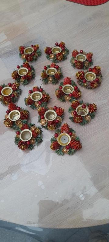 Kerst kaarsenkandelaas/kaarsenhouders 14 stuks beschikbaar voor biedingen