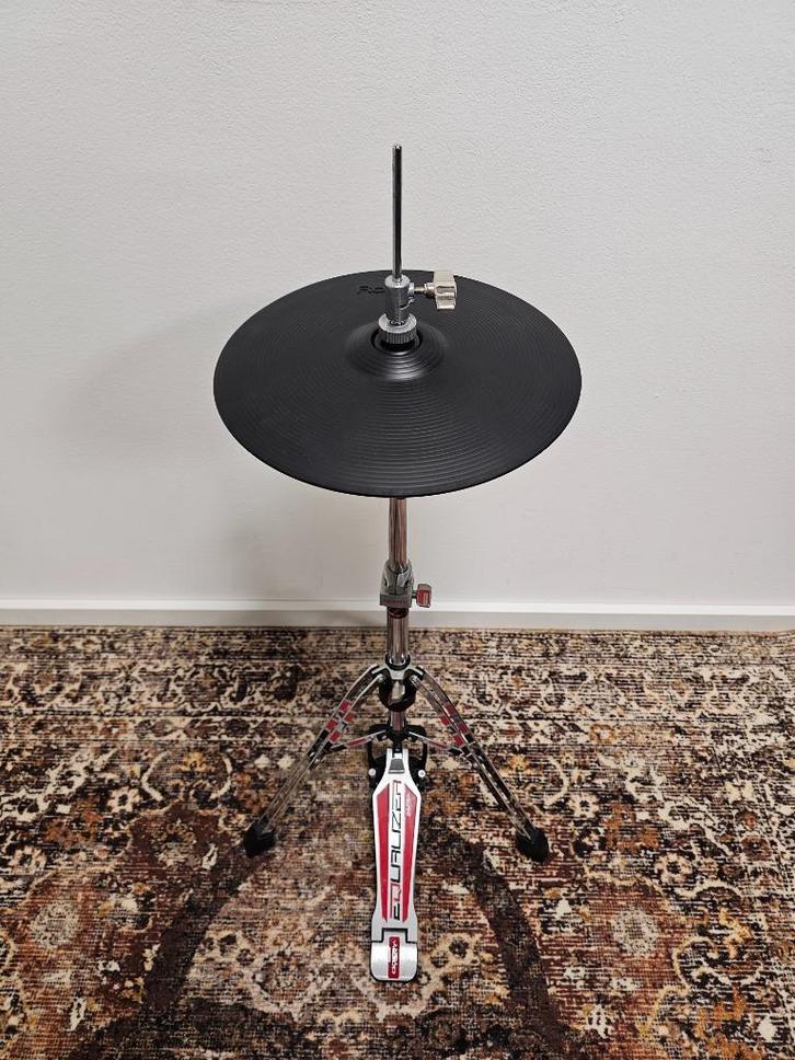 Roland VH-11 Hi-hat + Odery Stand | Drumstel | VH11 VH, Muziek en Instrumenten, Instrumenten | Onderdelen, Gebruikt, Drums of Percussie