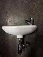 Fontein. Wc wasbak, Doe-het-zelf en Verbouw, Sanitair, Ophalen, Toilet