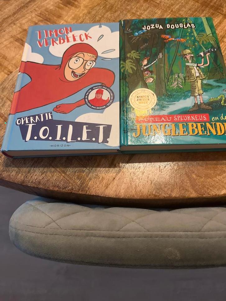 Boeken: Operatie Toilet & Junglebende, Boeken, Kinderboeken | Jeugd | onder 10 jaar, Zo goed als nieuw, Fictie algemeen, Ophalen of Verzenden
