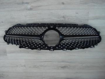 Mercedes-Benz CLS (Een nette Grill) beschikbaar voor biedingen