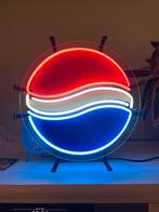 Pepsi Neon Reclame - Jaren 90 - Topstaat!, Huis en Inrichting, 90's, 50 tot 75 cm, Ophalen of Verzenden, Glas