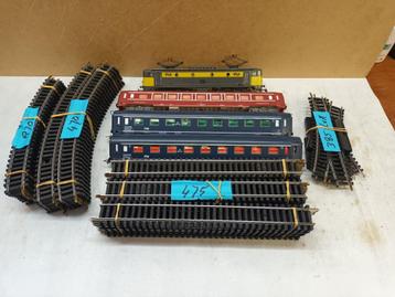 JOUEF TREIN MET  E LOK 1306 3 RIJTIGEN EN VEEL RAILS  beschikbaar voor biedingen