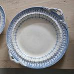 Limoges porselein schaal met onderbord B & Cie ca 1900, Antiek en Kunst, Antiek | Servies los, Ophalen of Verzenden