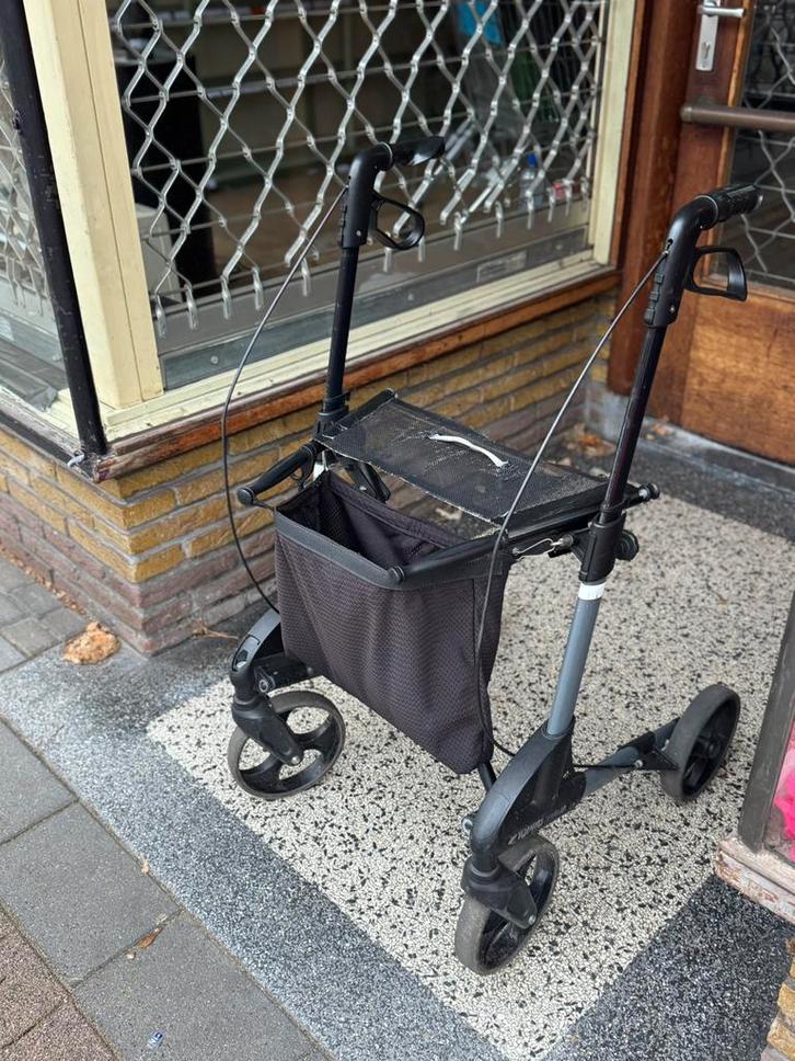 Rollator ToPro Toja, Diversen, Rollators, Gebruikt, Lichtgewicht, Opvouwbaar, Ophalen