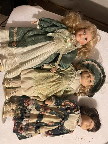 Porseleinen poppen beschikbaar voor biedingen