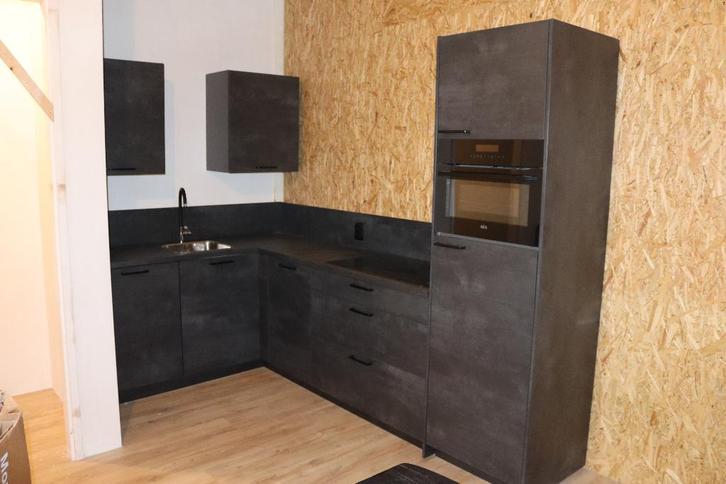 Antraciete L-keuken met inbouwapparatuur, Huis en Inrichting, Keuken | Complete keukens, Nieuw, Hoekkeuken, Overige kleuren, Hout