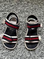 Gucci sandalen met plakstrips maat 24, Kinderen en Baby's, Kinderkleding | Schoenen en Sokken, Gucci, Schoenen, Ophalen of Verzenden