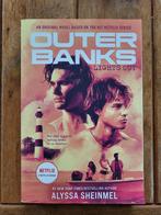 Alyssa Sheinmel - Outer Banks - Lights Out (Netflix serie), Ophalen of Verzenden, Zo goed als nieuw, Alyssa Sheinmel
