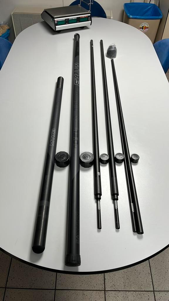 Matrix MTX3 V2 13 meter pack, Watersport en Boten, Hengelsport | Witvissen, Zo goed als nieuw, Vaste hengel, Ophalen