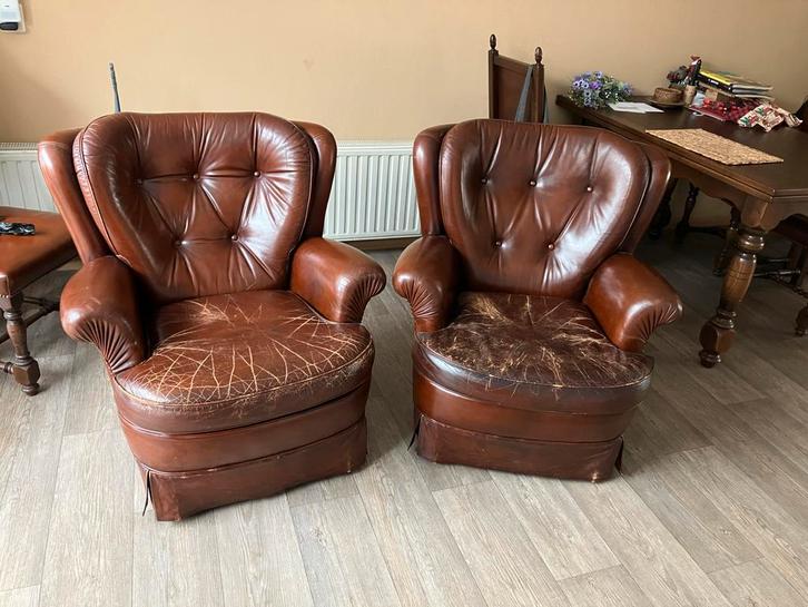 Vintage Chesterfield Look-a-Like Fauteuils (Set van 2), Huis en Inrichting, Fauteuils, Gebruikt, Leer, 75 tot 100 cm, Ophalen