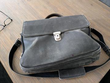 Plevier laptoptas / aktetas beschikbaar voor biedingen