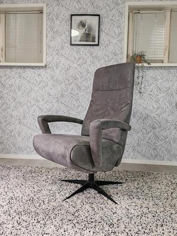 De Toekomst Twice elektrische relax fauteuil op accu beschikbaar voor biedingen