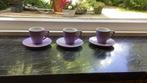 3x Nespresskop en schotel lila/paars, Huis en Inrichting, Keuken | Servies, Nieuw, Ophalen of Verzenden, Overige stijlen, Kop(pen) en/of Schotel(s)