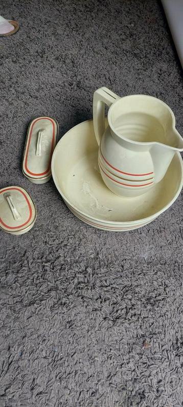 Antieke Badset - Waskom, Kan & Zeepbakjes beschikbaar voor biedingen