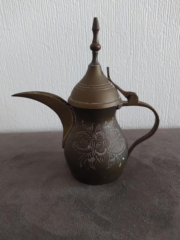 Vintage Arabische koffiepot (Dallah, klein), Antiek en Kunst, Antiek | Koper en Brons, Ophalen of Verzenden