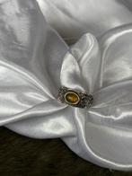 Zilveren ring met opaal, Sieraden, Tassen en Uiterlijk, Ringen, 18 tot 19, Ophalen of Verzenden, Zo goed als nieuw, Dame of Heer