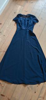 Donkerblauwe galajurk Chi Chi London, maat 38, Maat 38/40 (M), Blauw, Ophalen of Verzenden, Zo goed als nieuw