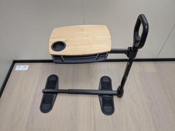 Draaibaar tafeltje (Assist‑A‑Tray) beschikbaar voor biedingen