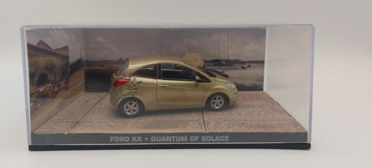 #60 Ford Ka James bond auto met boekje, Hobby en Vrije tijd, Modelauto's | 1:43, Nieuw, Auto, Universal Hobbies, Verzenden