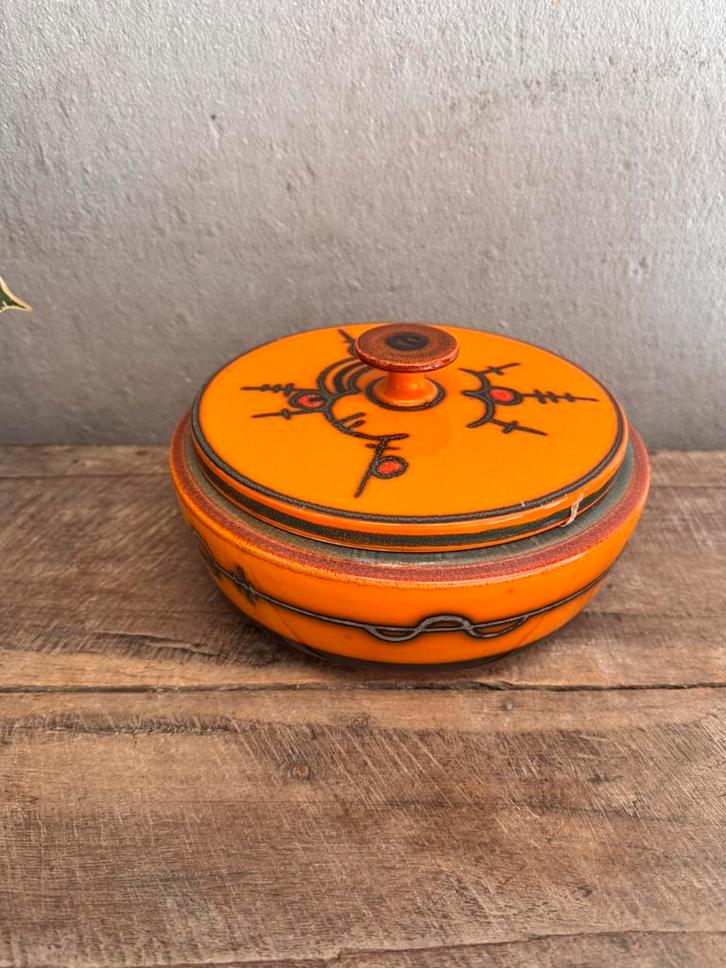 Flora Gouda aardewerk koektrommel, Antiek en Kunst, Antiek | Servies los, Ophalen of Verzenden