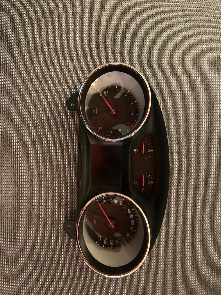 Tellerklok Opel Astra K 2018, Auto-onderdelen, Dashboard en Schakelaars, Opel, Gebruikt, Ophalen of Verzenden