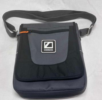 CineBags CB19 iPad Bag - Tablettas - zo goed als nieuw! beschikbaar voor biedingen
